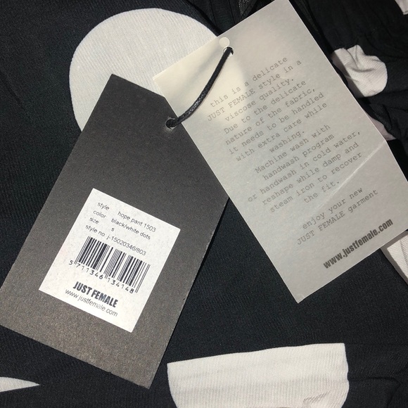 Just Female Black & White Polka Dot Blouse/Pants - Picture 3 of 3